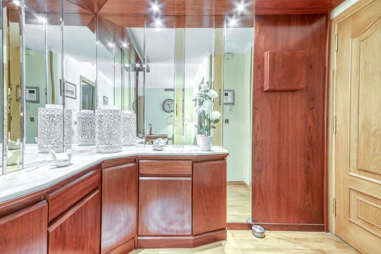 Apartment Avda De Rhode 113 - Barneda